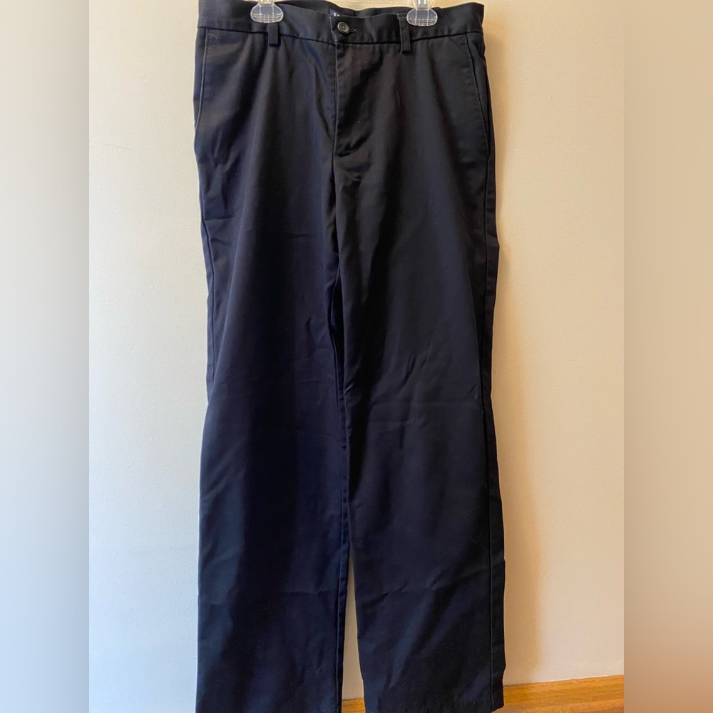 Izod navy men’s straight fit dress pants/slacks size 30x32